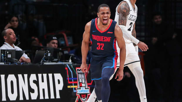 Duquesne Dukes guard Kareem Rozier.